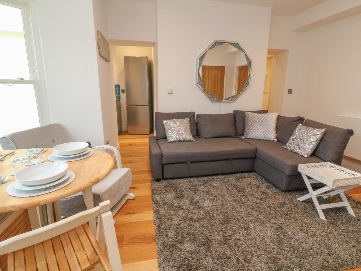 1 River View Looe Exterior photo